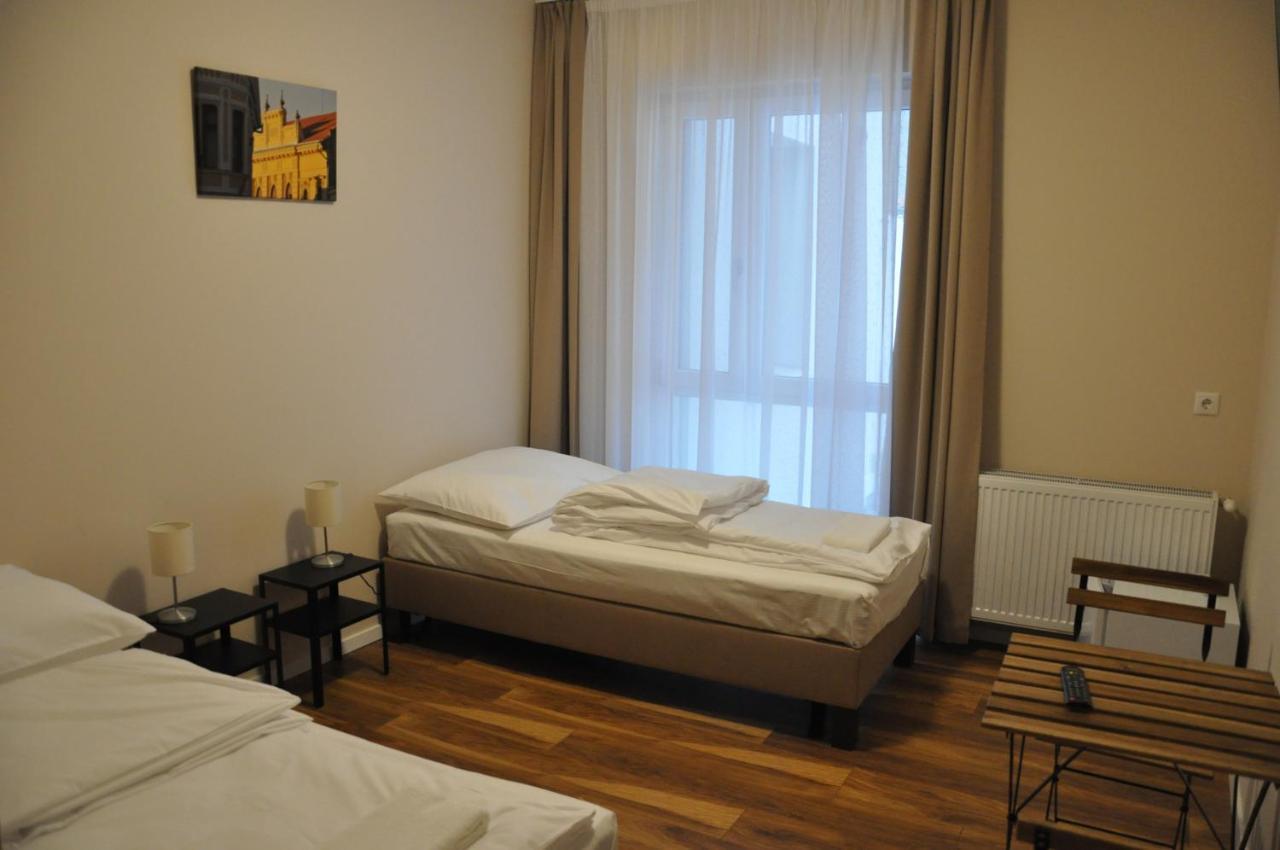 Central Vendeghaz Székesfehérvár Exterior foto